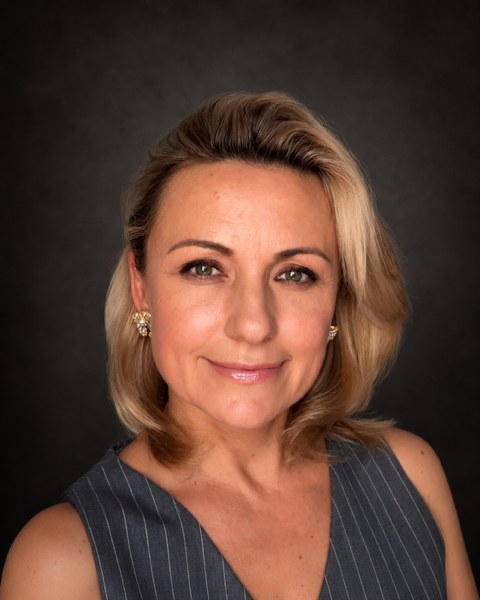 Olga Yanovskaya Filipova, portrait