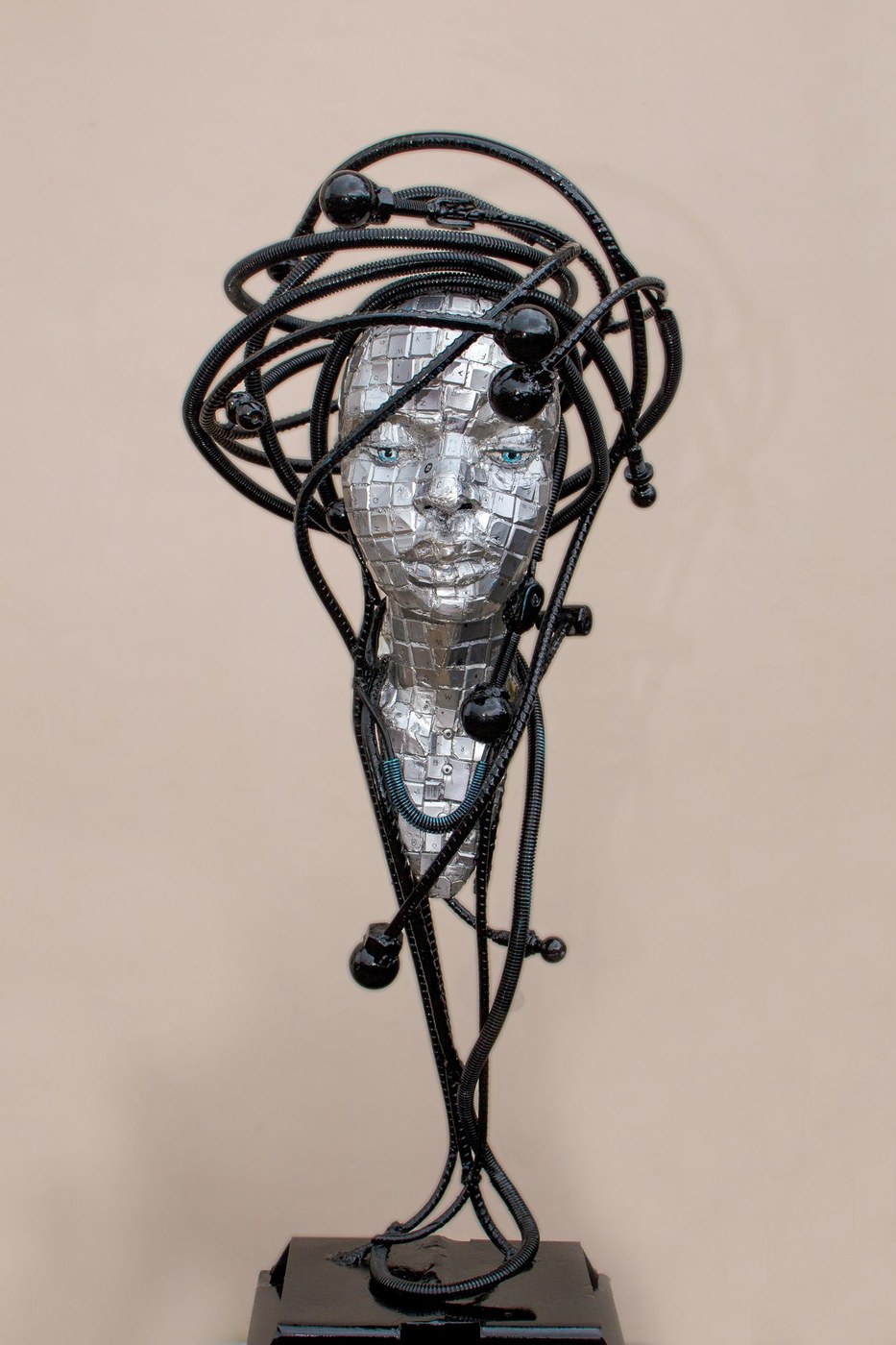 Ozuma Patrick Chidiebube sculpture: the 13th Constellation